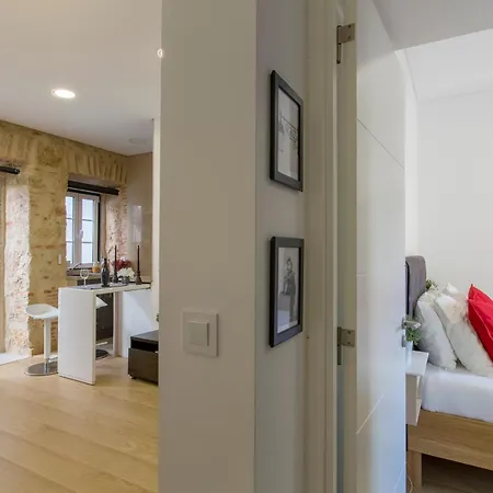 Apartment Heart Of Alfama - Historic Tiny House *
